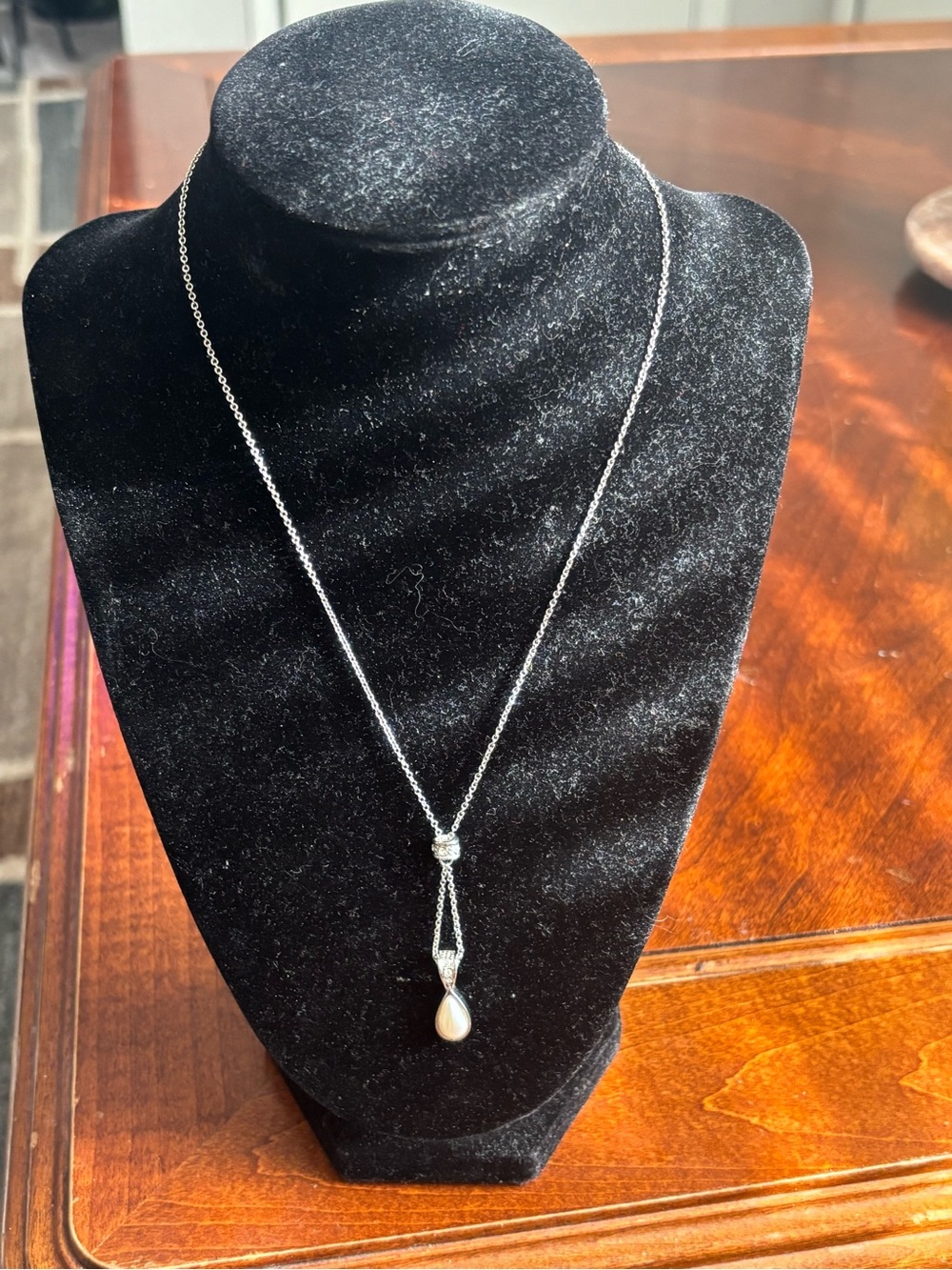 Avon Silver Necklace with Cream Pearl Teardrop Pendant